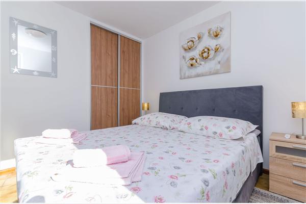 Apartment A1, for 4 persons