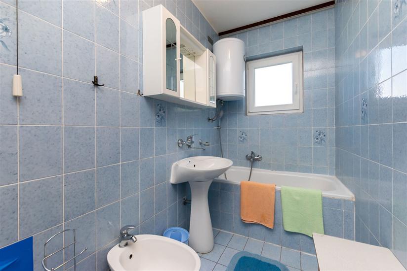 Ferienwohnung A1, für 8 Personen