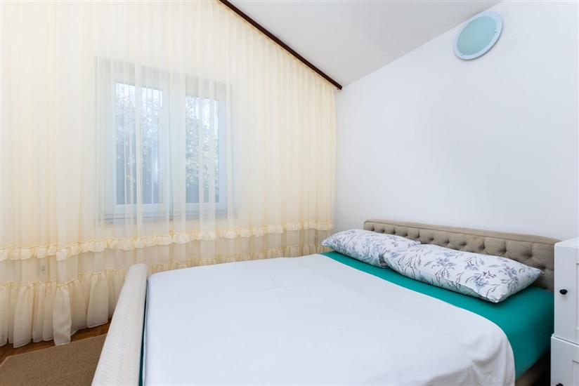 Ferienwohnung A1, für 8 Personen