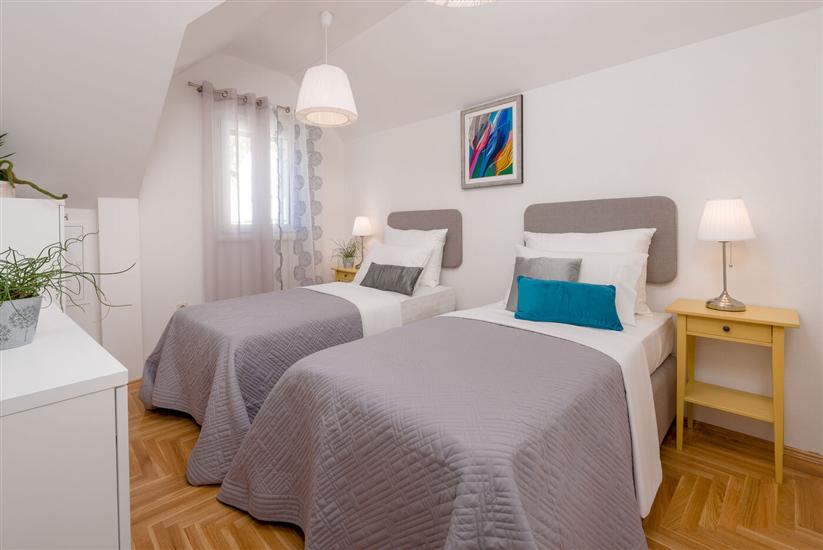 House K1, for 6 persons