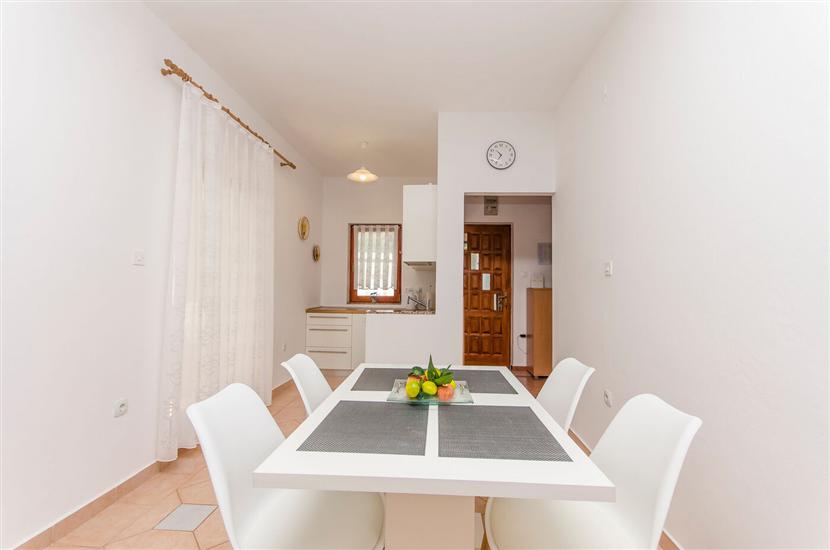Apartment A1, for 4 persons