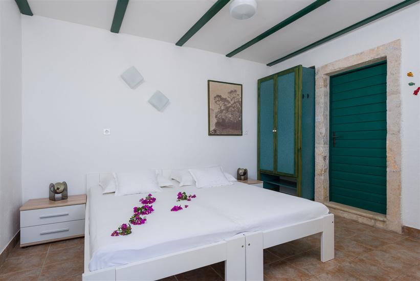 Apartment A5, for 4 persons