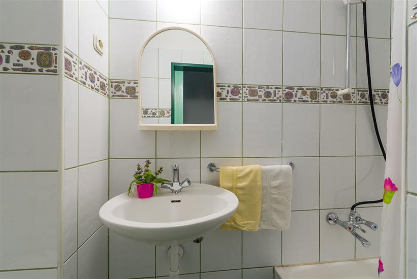 Apartment A5, for 4 persons