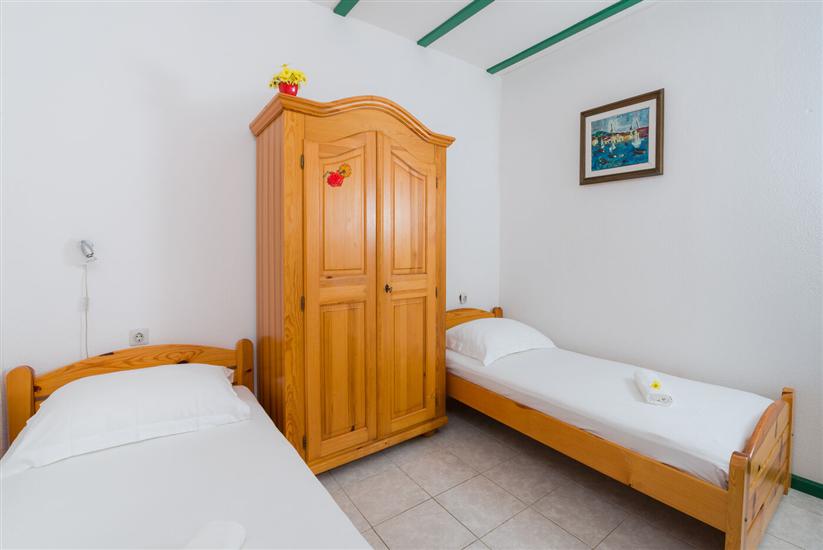 Apartment A6, for 4 persons