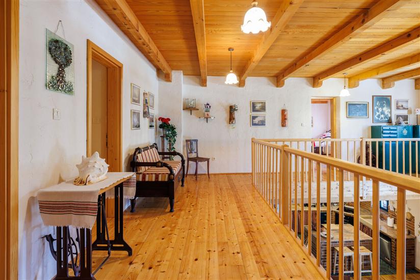 House K1, for 14 persons