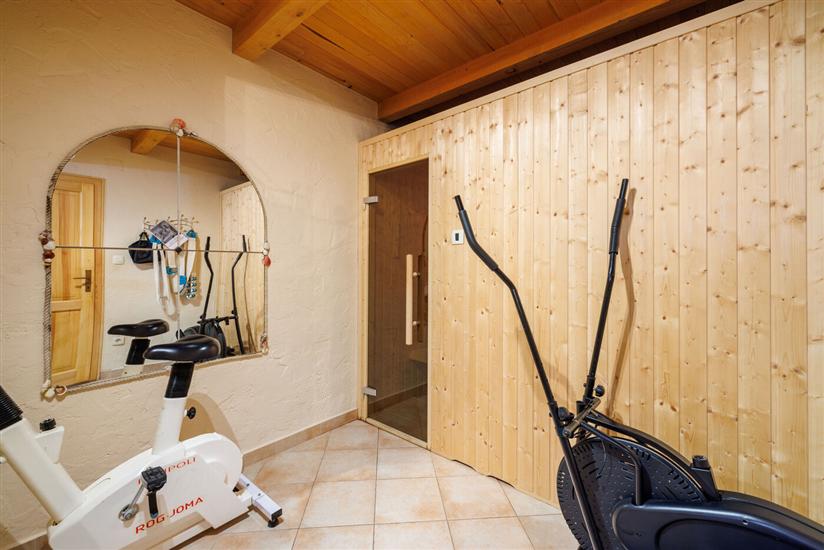 House K1, for 14 persons