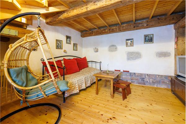 House K1, for 14 persons