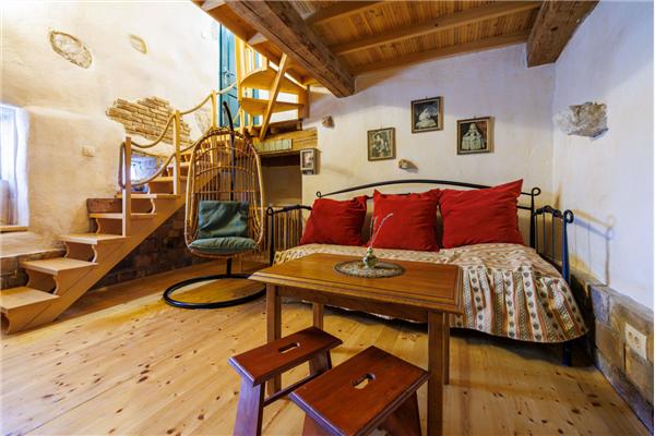 House K1, for 14 persons