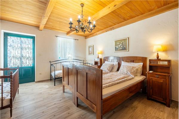 House K1, for 14 persons