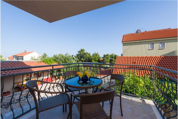 Apartment A1, for 4 persons