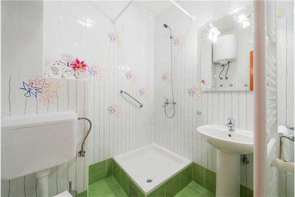 Apartment A4, for 4 persons