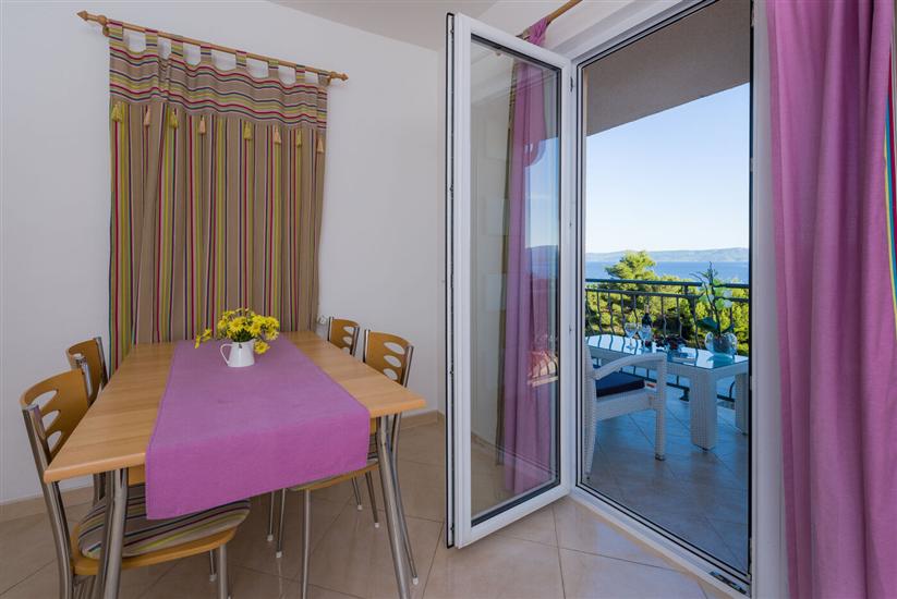 Apartment A7, for 4 persons