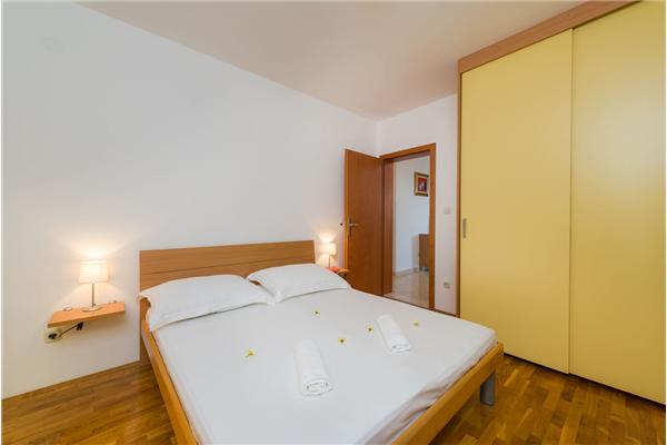 Apartment A7, for 4 persons