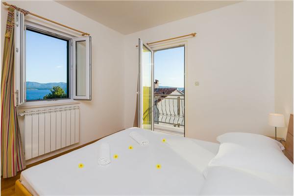 Apartment A7, for 4 persons