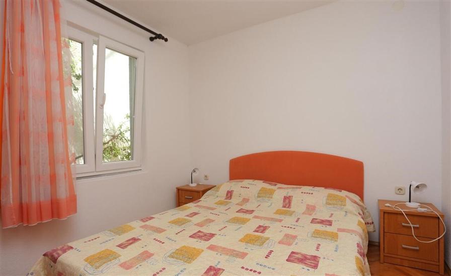Apartment A3, for 5 persons