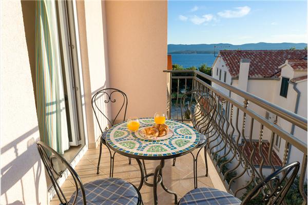 Apartment A8, for 3 persons