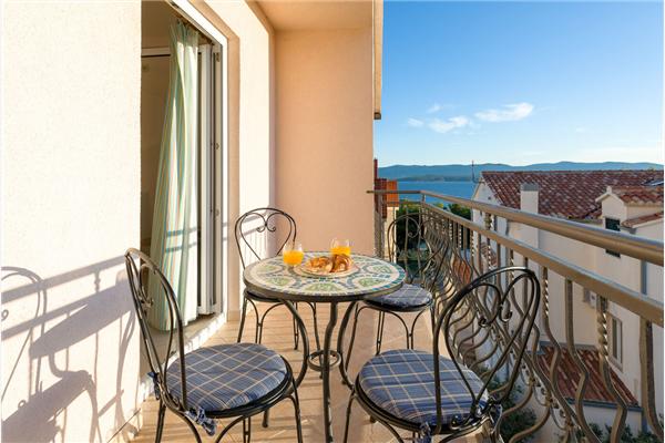 Apartment A8, for 3 persons