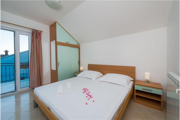Apartment A9, for 4 persons