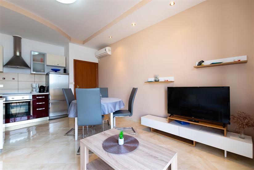 Apartment A4, for 4 persons