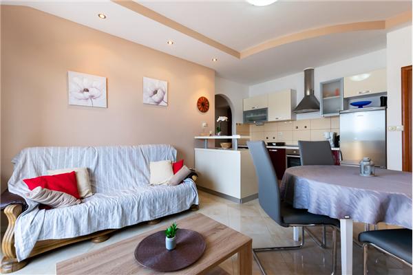 Apartment A4, for 4 persons