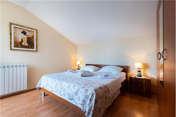 Apartment A4, for 4 persons