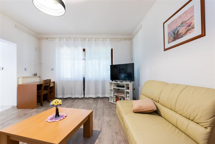 Apartment A1, for 3 persons