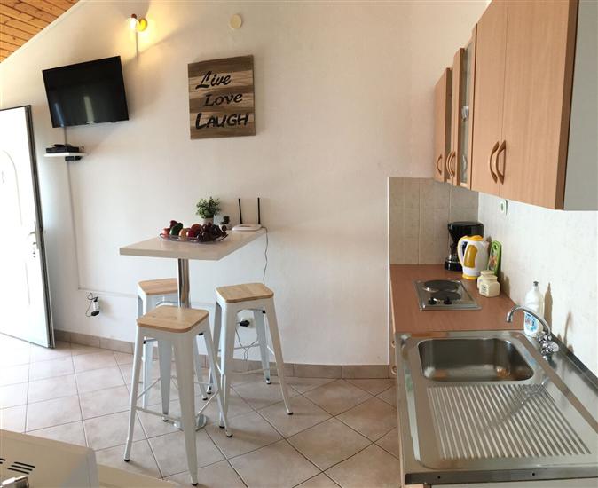 Apartment A2, for 3 persons