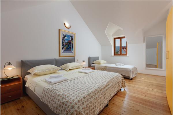 House K1, for 5 persons