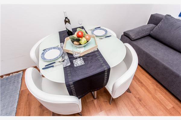 Apartment A1, for 3 persons