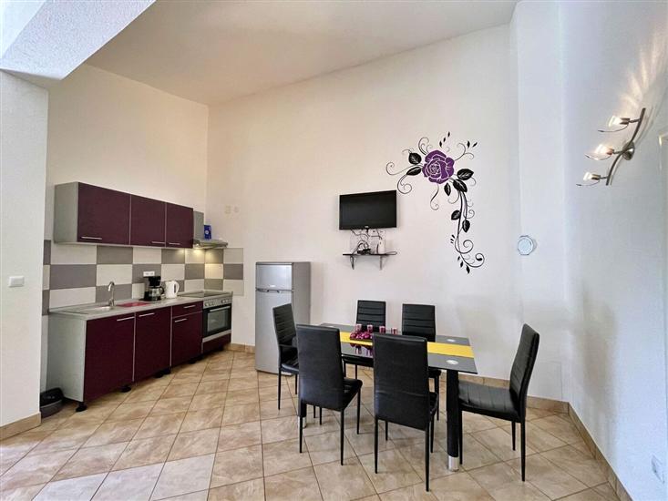 Apartment A3, for 5 persons