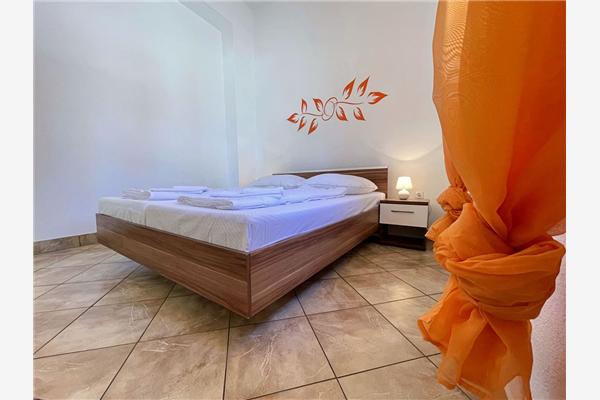 Apartment A3, for 5 persons