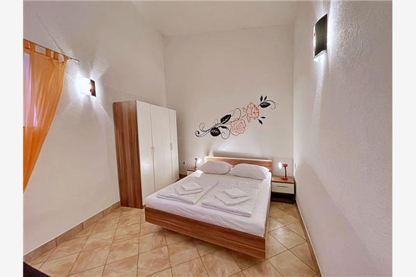Apartment A3, for 5 persons