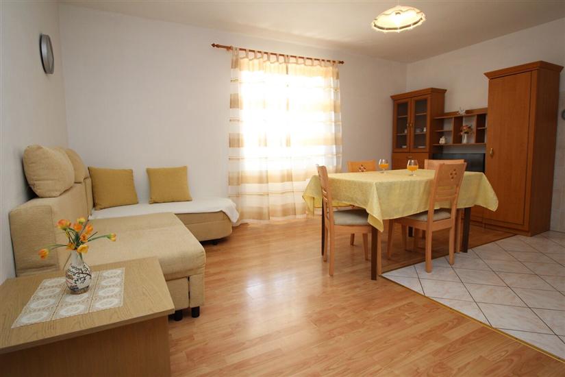 Apartment A1, for 4 persons