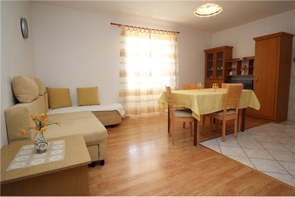 Apartment A1, for 4 persons