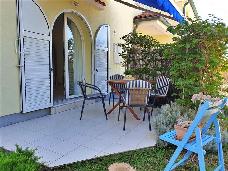 Apartment A2, for 4 persons