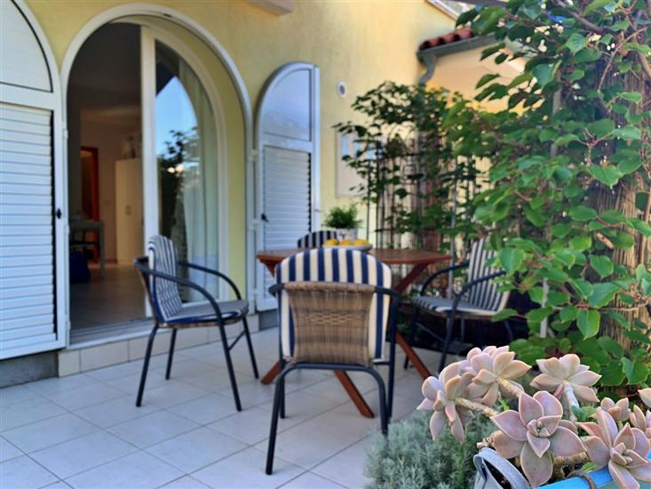 Apartment A2, for 4 persons