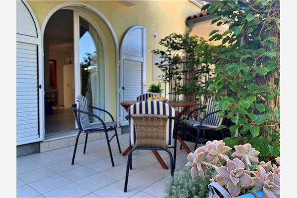 Apartment A2, for 4 persons