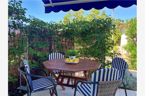 Apartment A2, for 4 persons