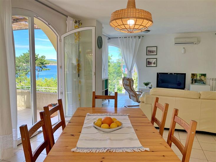 Apartment A4, for 4 persons