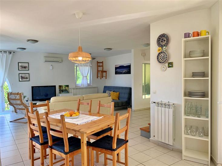 Apartment A4, for 4 persons