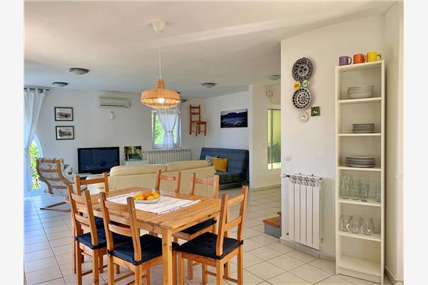 Apartment A4, for 4 persons