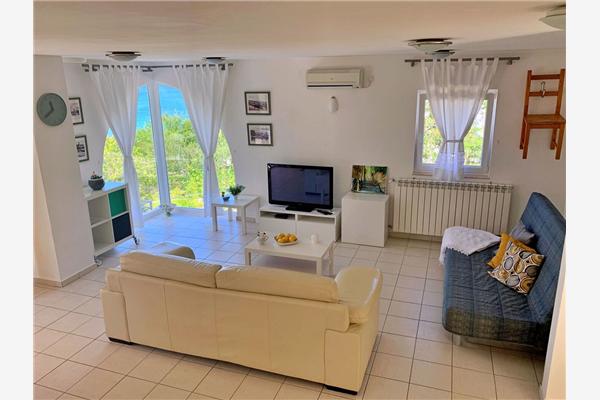 Apartment A4, for 4 persons