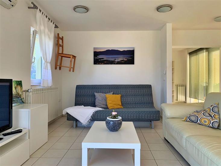 Apartment A4, for 4 persons