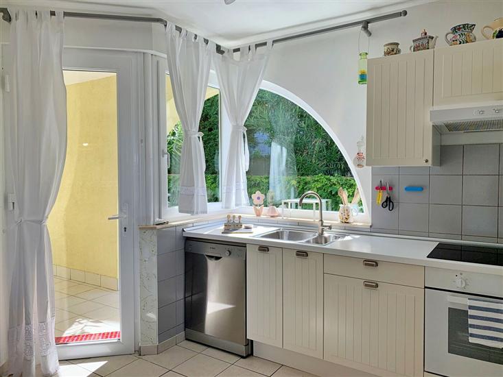 Apartment A4, for 4 persons