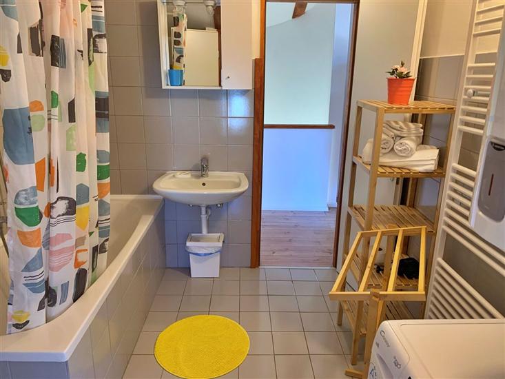 Apartment A4, for 4 persons