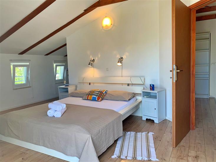 Apartment A4, for 4 persons