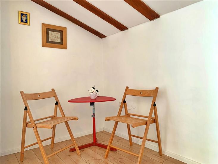 Apartment A4, for 4 persons