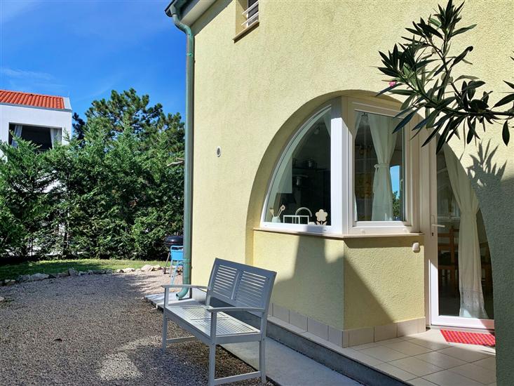 Apartment A4, for 4 persons