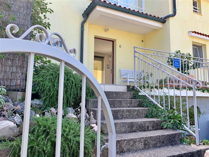 Apartment A4, for 4 persons