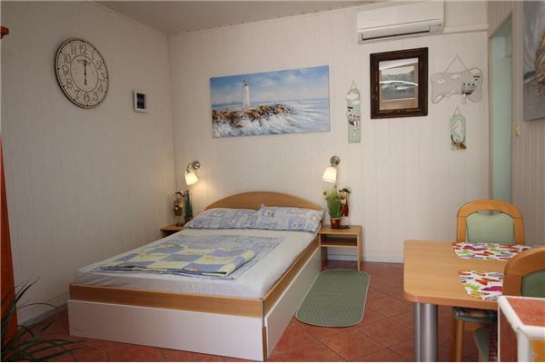 Apartment A1, for 2 persons